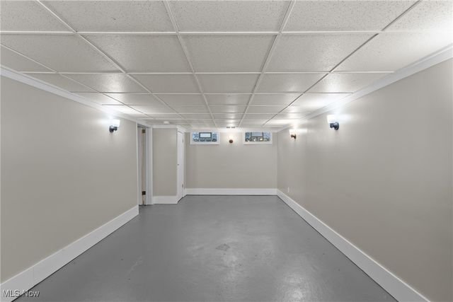 146 Hutchinson Drive, St Clairsville, OH 43950