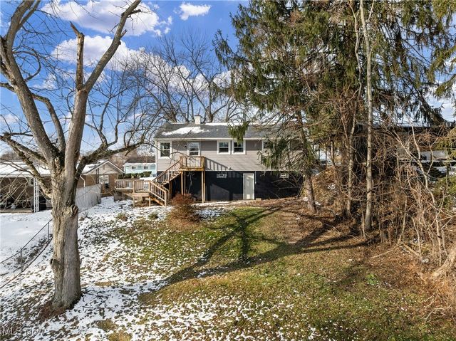 146 Hutchinson Drive, St Clairsville, OH 43950