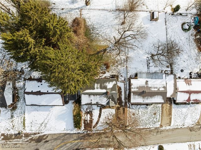 146 Hutchinson Drive, St Clairsville, OH 43950