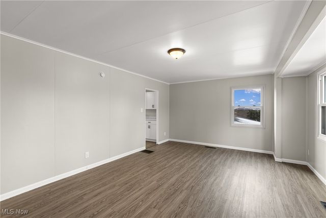 146 Hutchinson Drive, St Clairsville, OH 43950