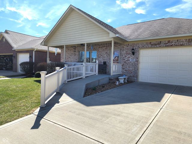 5419 E Shae Lake Drive, Mooresville, IN 46158
