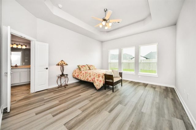 1577 Elm Court, Angleton, TX 77515