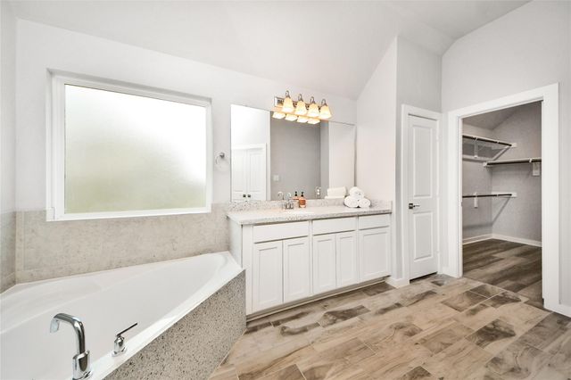 1577 Elm Court, Angleton, TX 77515