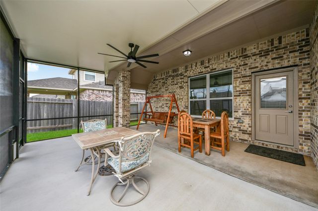 1577 Elm Court, Angleton, TX 77515