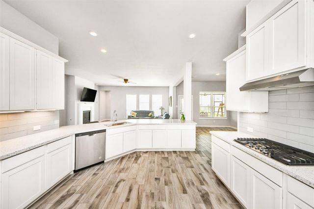 1577 Elm Court, Angleton, TX 77515