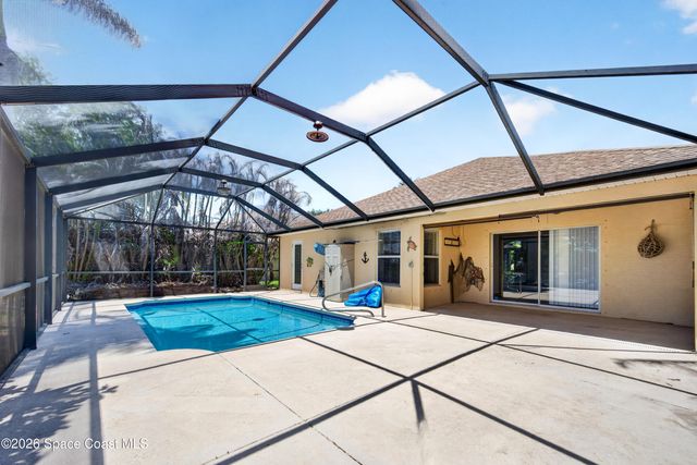 969 Tavernier Circle NE, Palm Bay, FL 32905