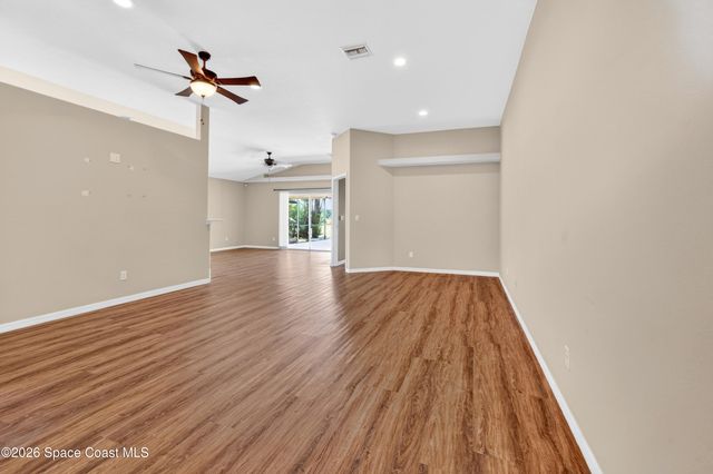 969 Tavernier Circle NE, Palm Bay, FL 32905
