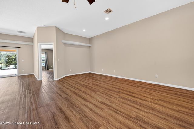 969 Tavernier Circle NE, Palm Bay, FL 32905