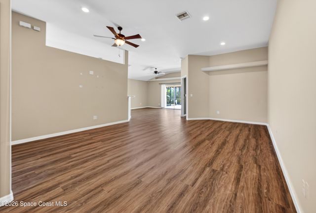 969 Tavernier Circle NE, Palm Bay, FL 32905