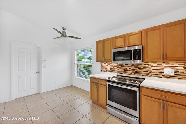 969 Tavernier Circle NE, Palm Bay, FL 32905