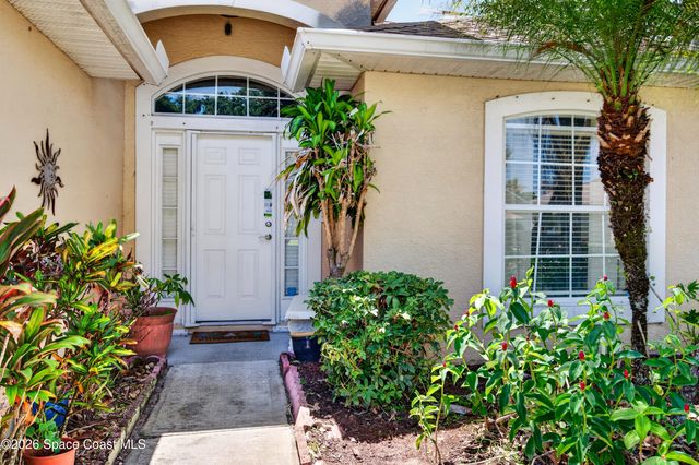 969 Tavernier Circle NE, Palm Bay, FL 32905