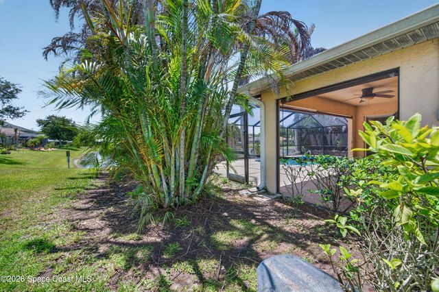 969 Tavernier Circle NE, Palm Bay, FL 32905