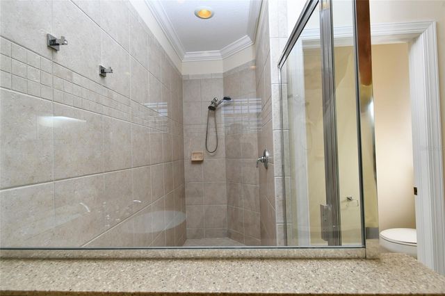 8051 PLAYERS COVE DRIVE 202, Naples, FL 34113