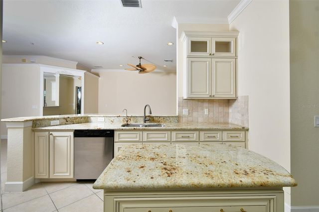 8051 PLAYERS COVE DRIVE 202, Naples, FL 34113