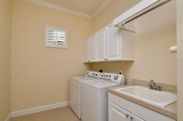 8051 PLAYERS COVE DRIVE 202, Naples, FL 34113