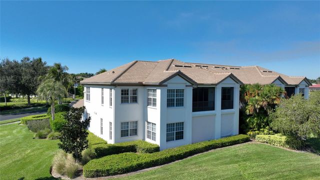 8051 PLAYERS COVE DRIVE 202, Naples, FL 34113