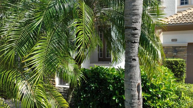 8051 PLAYERS COVE DRIVE 202, Naples, FL 34113