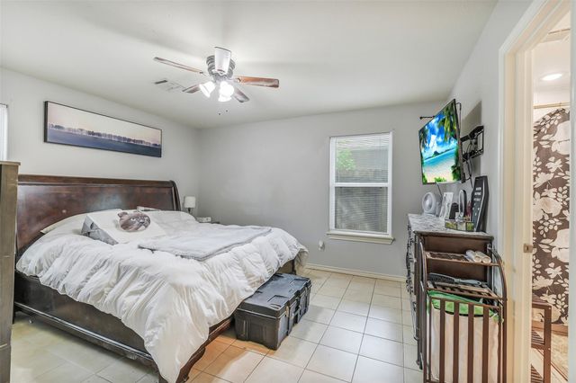 16915 W Ivanhoe, Montgomery, TX 77316