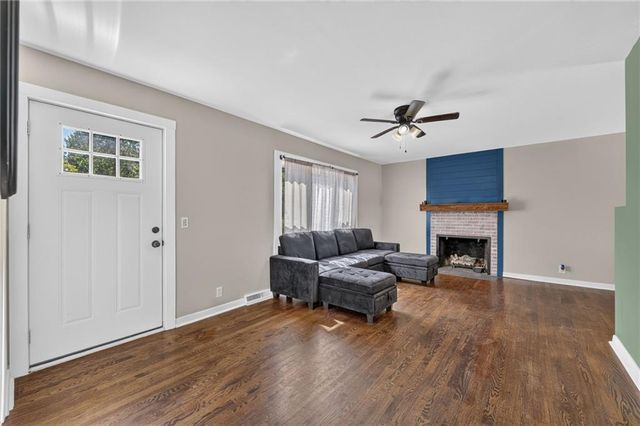 5609 N Lenox Avenue, Kansas City, MO 64151