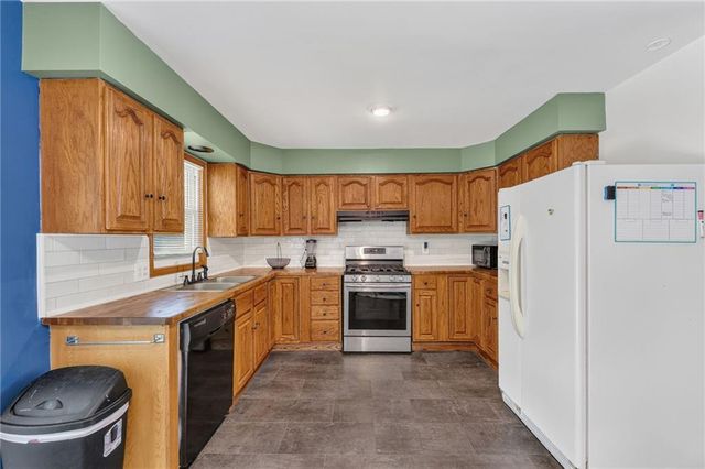 5609 N Lenox Avenue, Kansas City, MO 64151