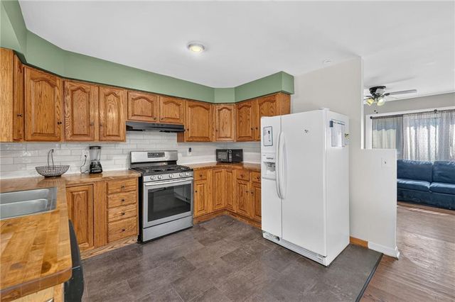 5609 N Lenox Avenue, Kansas City, MO 64151