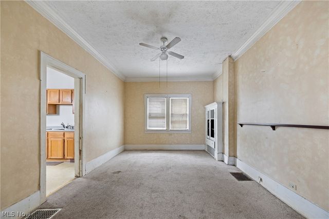 124 Roswell Street, Akron, OH 44305