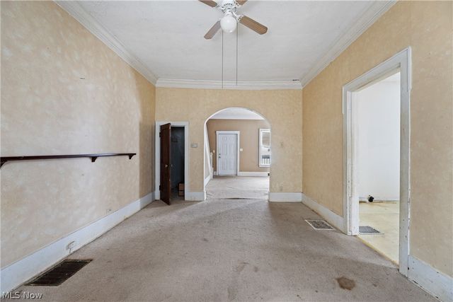 124 Roswell Street, Akron, OH 44305