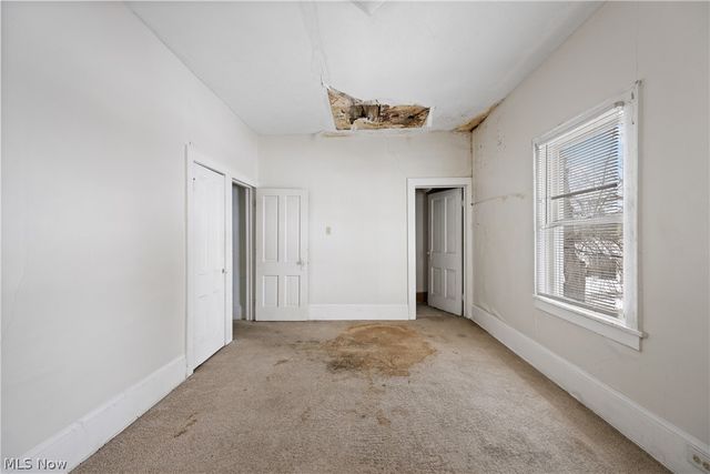 124 Roswell Street, Akron, OH 44305