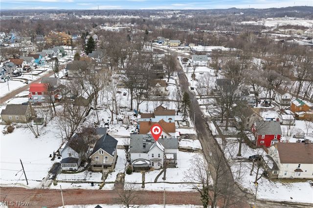 124 Roswell Street, Akron, OH 44305