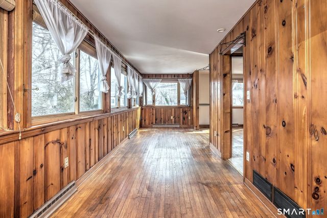 26 Hill Street, Milford, CT 06460