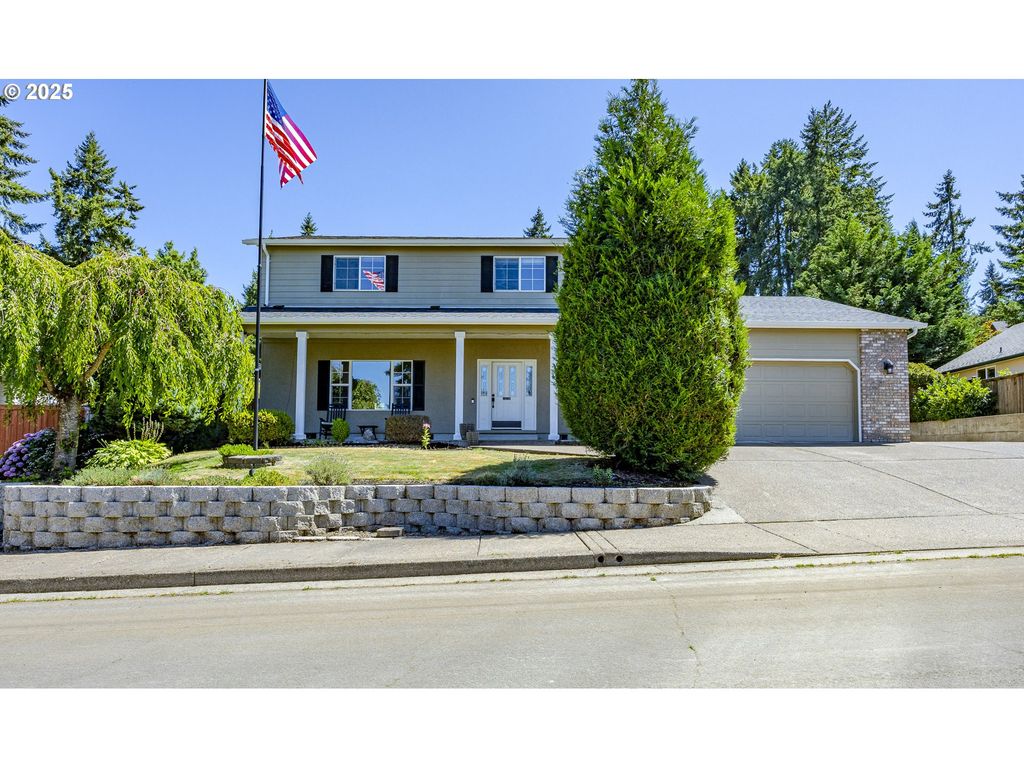 6861 GLACIER Dr, Springfield, OR 97478