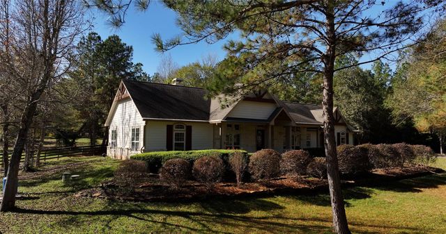 26173 Crown Ranch Boulevard, Montgomery, TX 77316