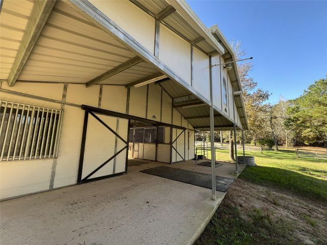 26173 Crown Ranch Boulevard, Montgomery, TX 77316