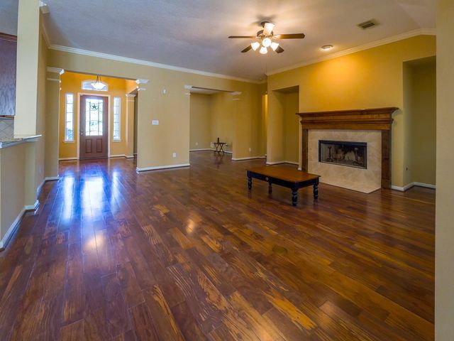 26173 Crown Ranch Boulevard, Montgomery, TX 77316