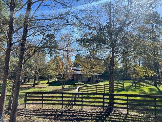 26173 Crown Ranch Boulevard, Montgomery, TX 77316