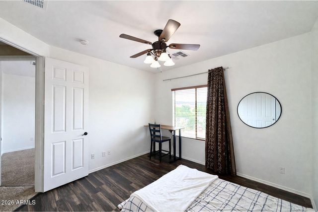 2405 E CHARLOTTE Drive, Phoenix, AZ 85024