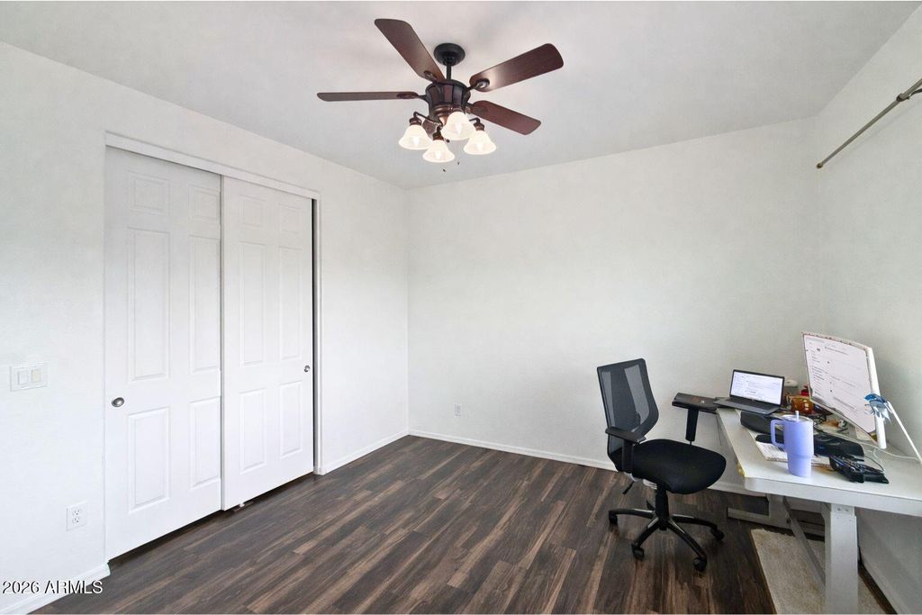 Image 50 of property listing at 2405 E CHARLOTTE Drive, Phoenix, AZ 85024
