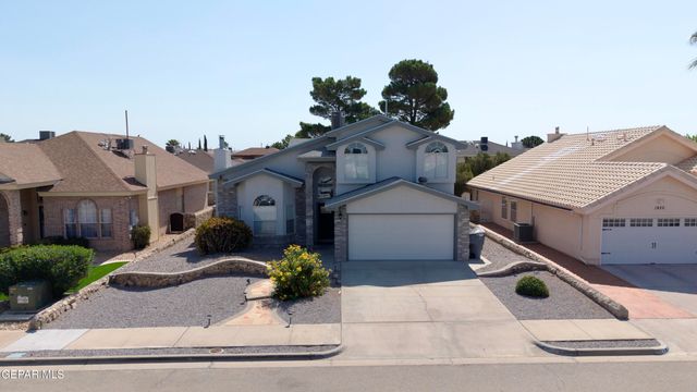 1924 SUN TIDE Drive, El Paso, TX 79938