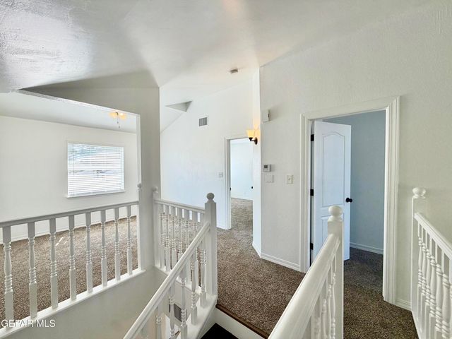 1924 SUN TIDE Drive, El Paso, TX 79938