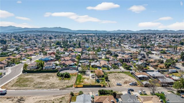40560 Artesia, San Jacinto, CA 92583