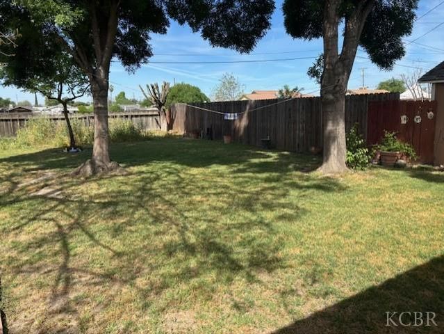 10846 Jensen Street, Armona, CA 93202