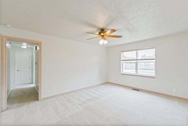 920 NW 32nd Street, Moore, OK 73160