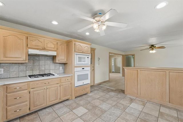 920 NW 32nd Street, Moore, OK 73160