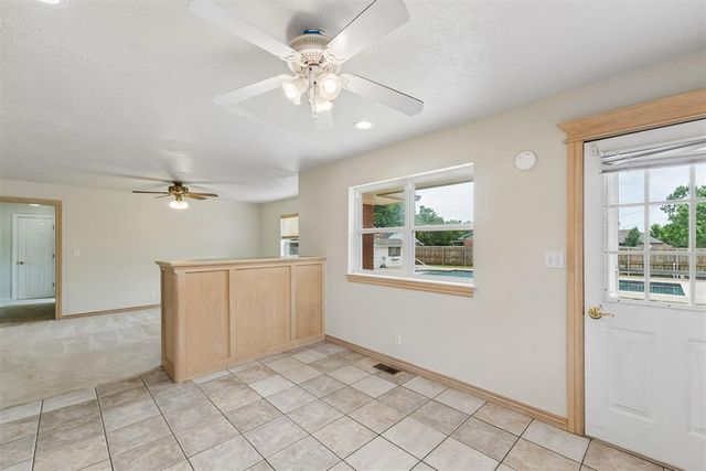 920 NW 32nd Street, Moore, OK 73160