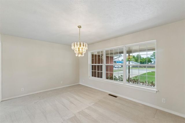 920 NW 32nd Street, Moore, OK 73160