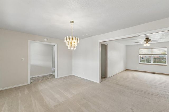 920 NW 32nd Street, Moore, OK 73160