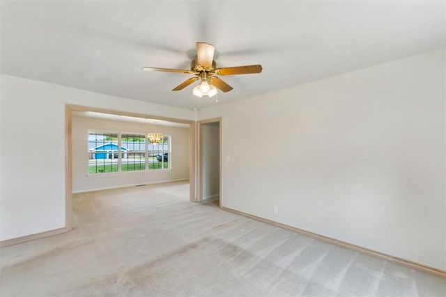 920 NW 32nd Street, Moore, OK 73160