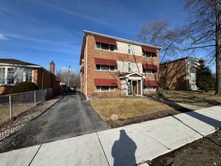2836 Minnesota Avenue, Blue Island, IL 60406