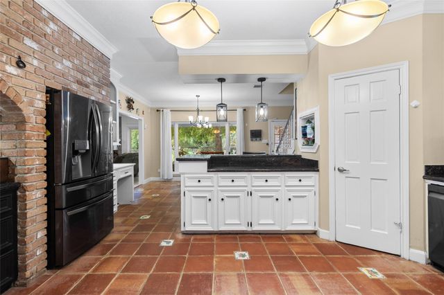 6315 Wimbledon Villas Drive, Spring, TX 77379
