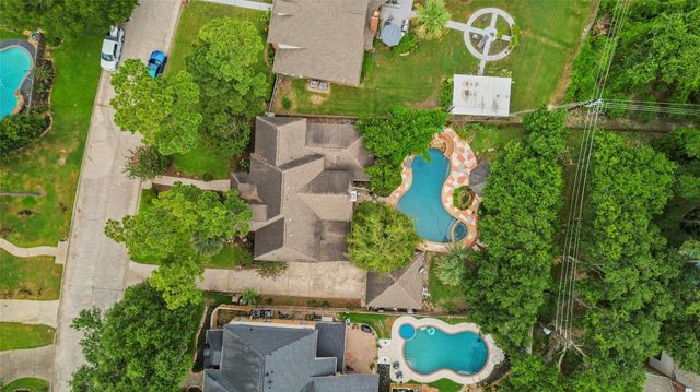 6315 Wimbledon Villas Drive, Spring, TX 77379